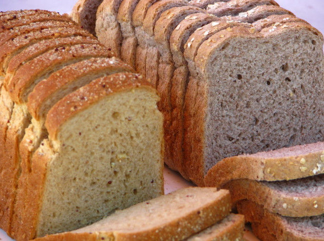 ใช้งานง่ายเครื่องทำขนมปังอัตโนมัติเครื่องทำขนมปังมืออาชีพ ผู้ผลิต